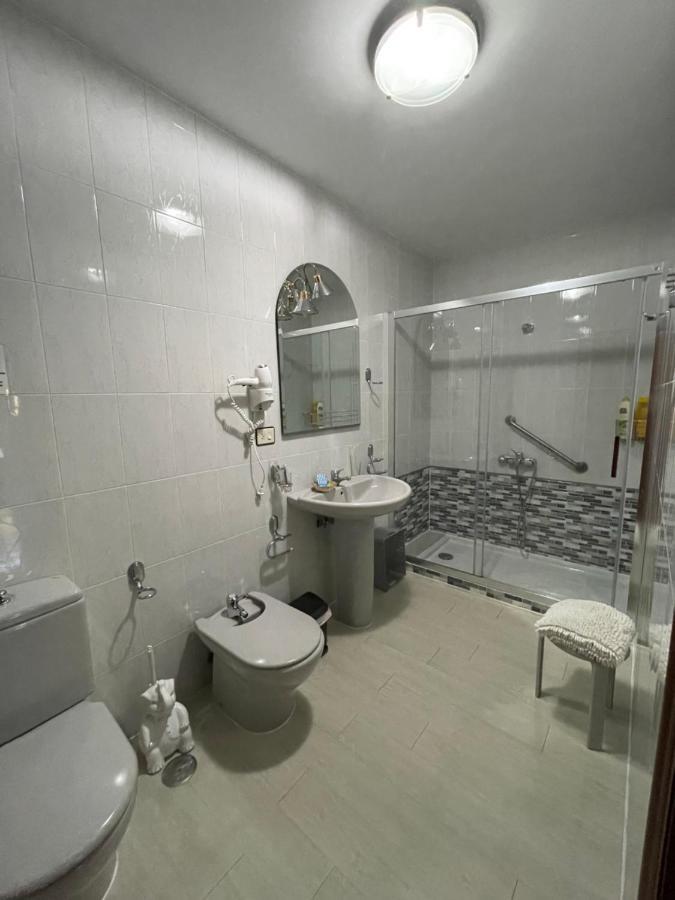 Habitaciones A Casa De Pepe Tríacastela Exterior foto